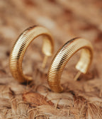 Boucles d'oreilles Kaneko (Acier doré)