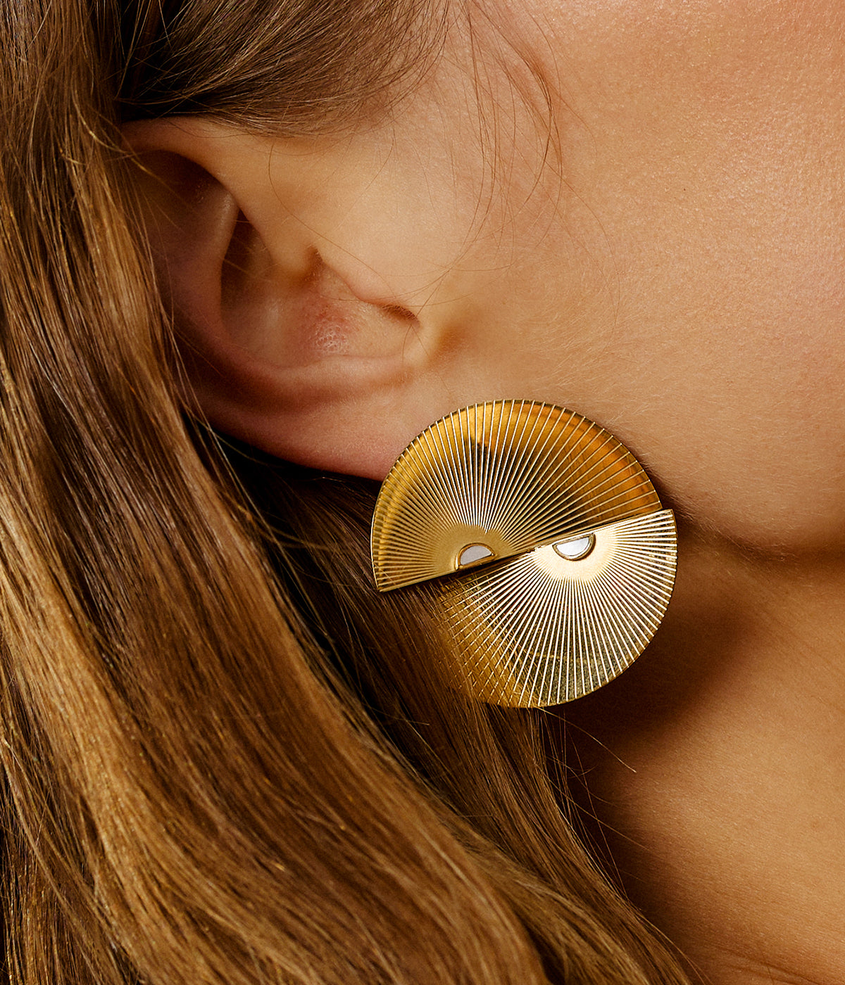 Boucles d'oreilles Neebla (Acier doré)