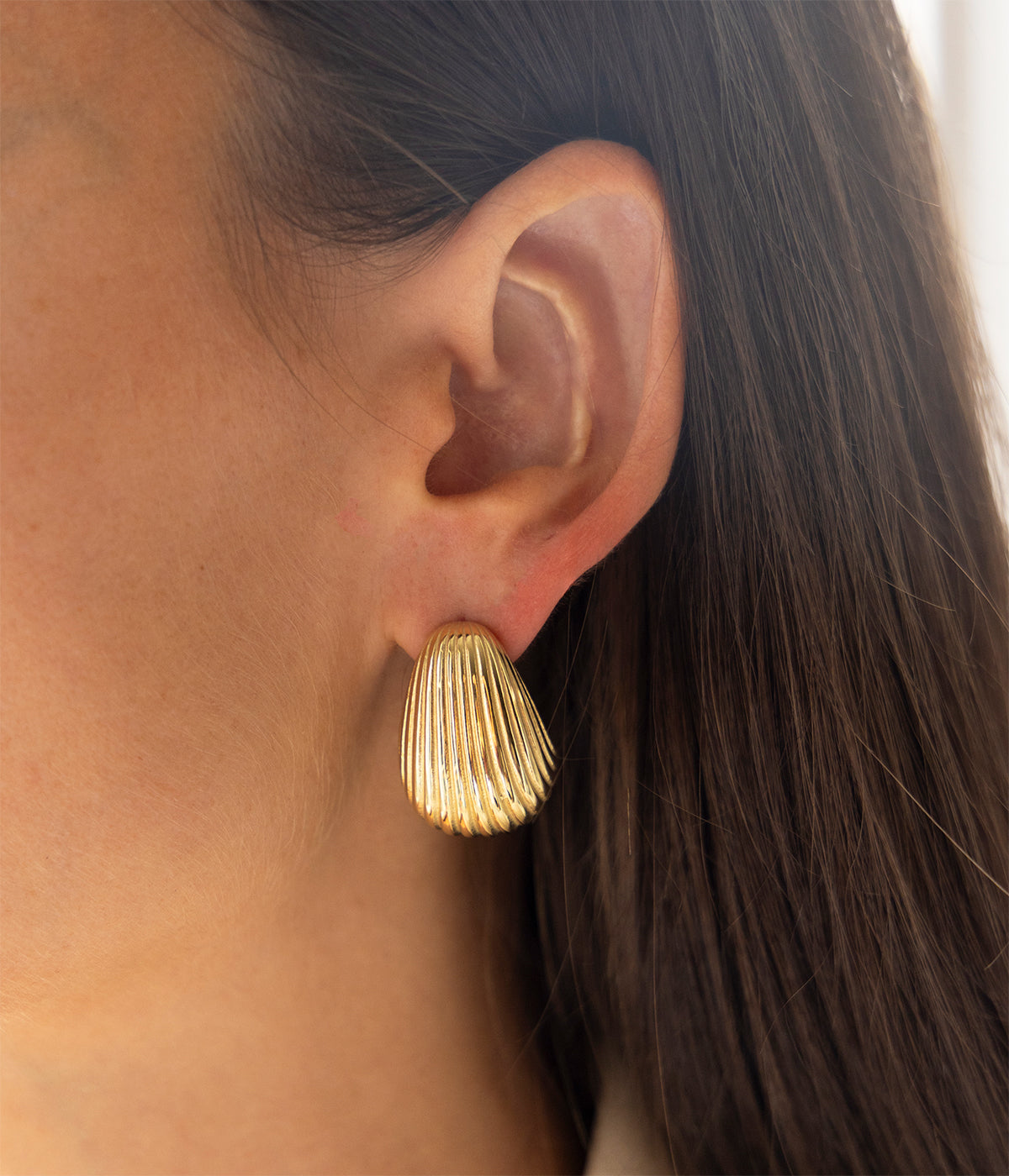 Boucles d'oreilles Isée (Acier doré)