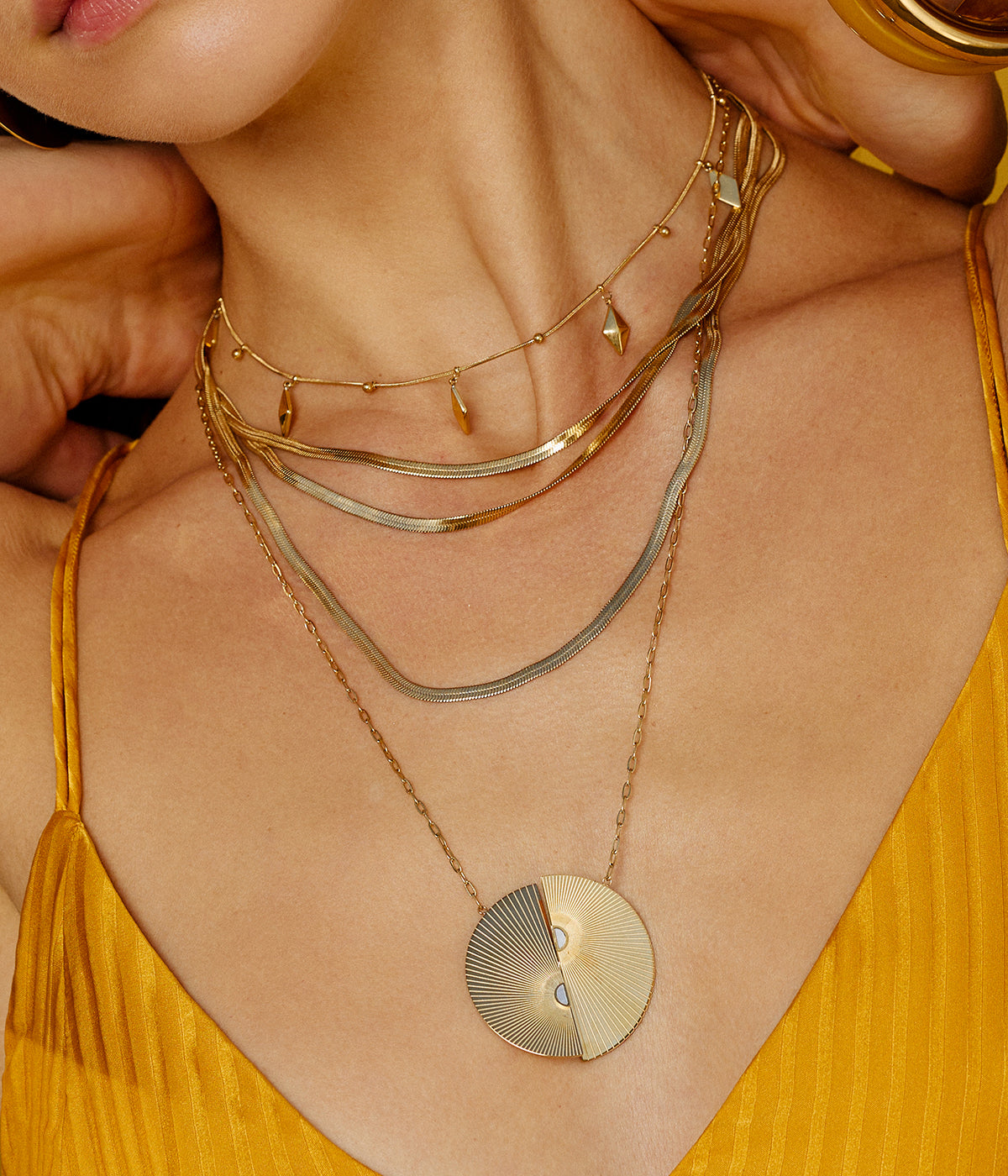 Collier Neebla (Acier doré)