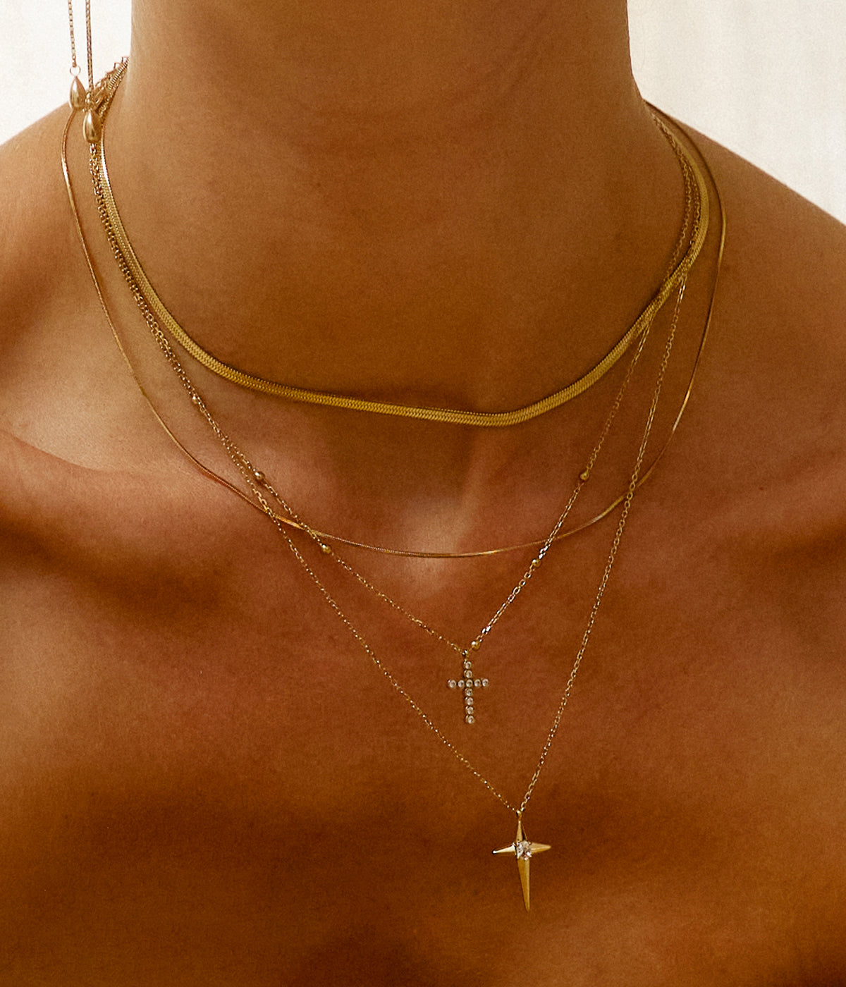 Collier Tuvarelli (Acier doré)