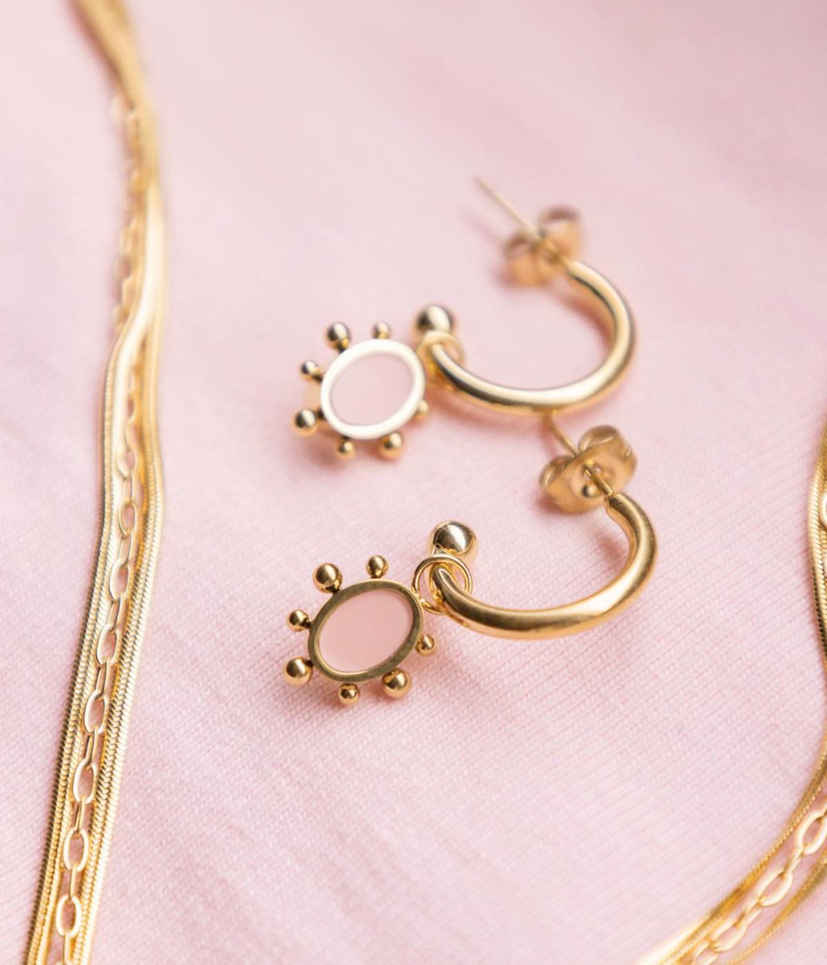 Boucles d'oreilles Riftan (Acier doré)